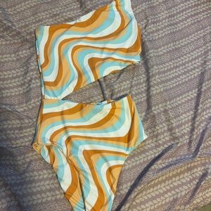 Bathing suit brand new size medium